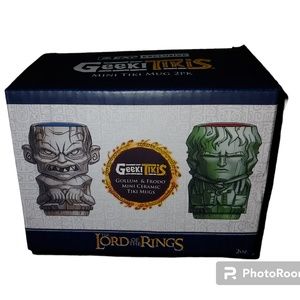 GeekiTiki LOTR mini mugs